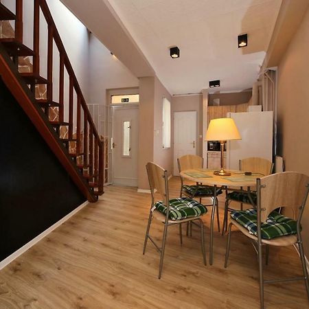 Varkapu Apartman Еґер Екстер'єр фото